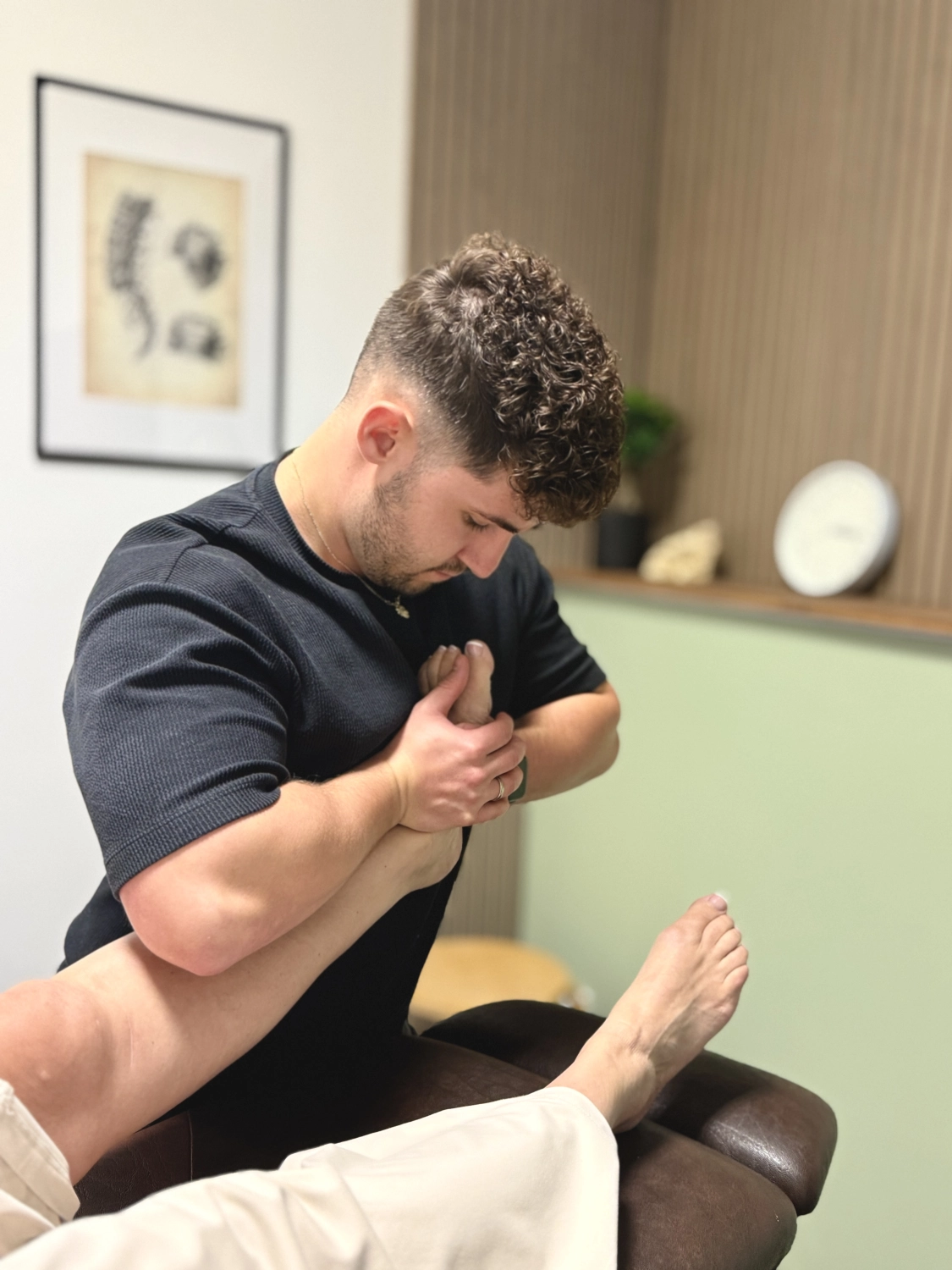 React Heinsberg, Physiotherapie Heinsberg, Physiotherapeut Heinsberg, Osteopathie Heinsberg, Chinesische Physiotherapeutin, Re.act