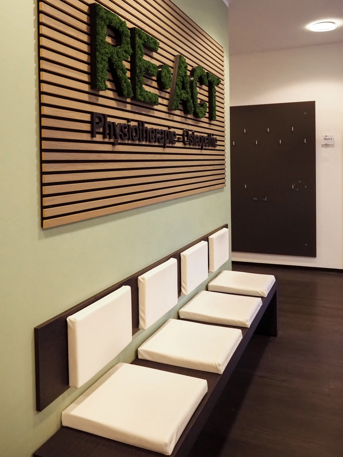 React Heinsberg, Physiotherapie Heinsberg, Physiotherapeut Heinsberg, Osteopathie Heinsberg, Chinesische Physiotherapeutin, Re.act